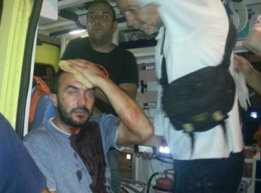 Καταγγέλλει την δολοφονική επίθεση στο Πέραμα εναντίον στελεχών του ΚΚΕ