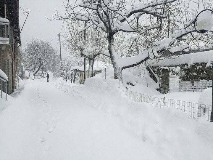 ΧΙΟΝΙΑ - ΕΥΒΟΙΑ: Στο έλεος του Θεού τα χωριά της Δίρφυς