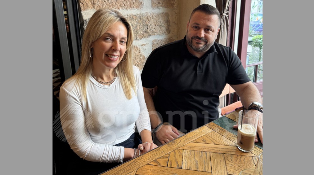 Πρωινός καφές για την Αναστασία και τον Βασίλη!