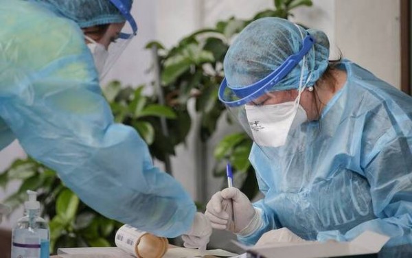 Κορωνοϊός: Άλλες τρεις περιοχές μπήκαν στο βαθύ κόκκινο