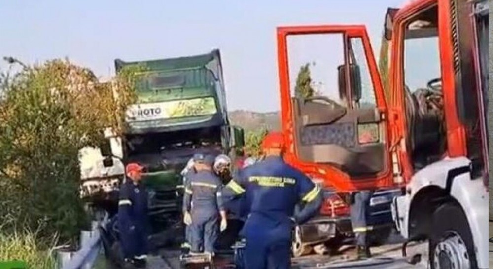 ΕΔΕΣΣΑ: Πέντε νεκροί σε μετωπική σύγκρουση