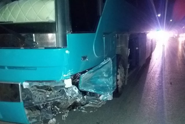 ΑΛΙΒΕΡΙ: Επικίνδυνο τροχαίο με λεωφορείο του ΚΤΕΛ Εύβοιας
