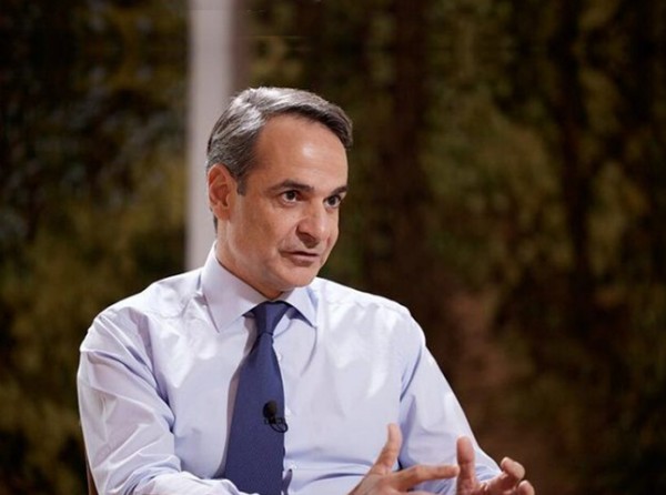 Ο Κυριάκος Μητσοτάκης στην Ελεωνόρα Μελέτη: Ιδιωτικά μπορεί και να έκλαψα για την τραγωδία στα Τέμπη