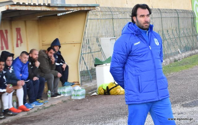 ΤΡΙΓΛΙΑ ΡΑΦΗΝΑΣ-ΤΑΜΥΝΑΪΚΟΣ 2-1: Αδειάζει η άμμος από την κλεψύδρα