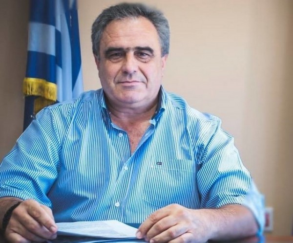 Κλειστά τα σχολεία στη Στενή Διρφύων