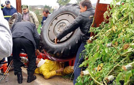 Tρακτέρ στην Aιδηψό σκότωσε αγρότη