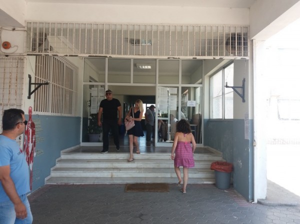 ΕΘΝΙΚΕΣ ΕΚΛΟΓΕΣ ΧΑΛΚΙΔΑ: Χαλαρά στο 3ο Λύκειο