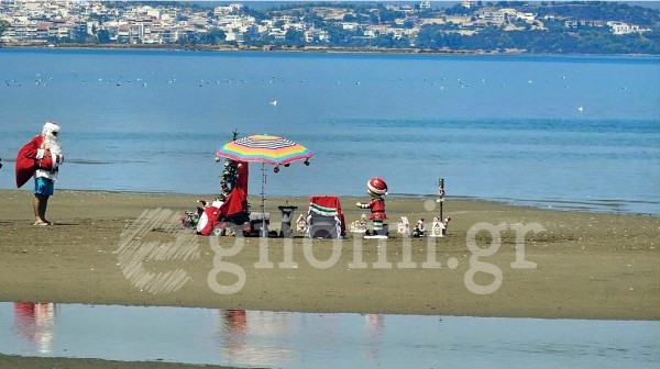 ΧΑΛΚΙΔΑ: Απίστευτο σκηνικό στη Λιανή Άμμο με Αη Βασίλη στην παραλία