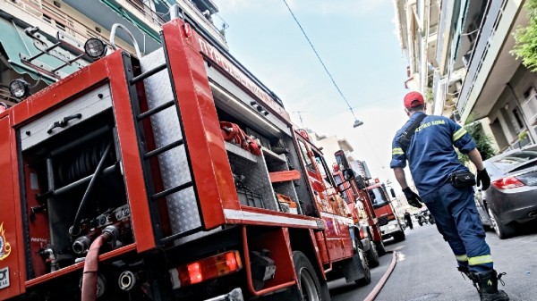ΧΑΛΚΙΔΑ: Κινητοποίηση της πυροσβεστικής για φωτιά στο Τσιμεντάδικο