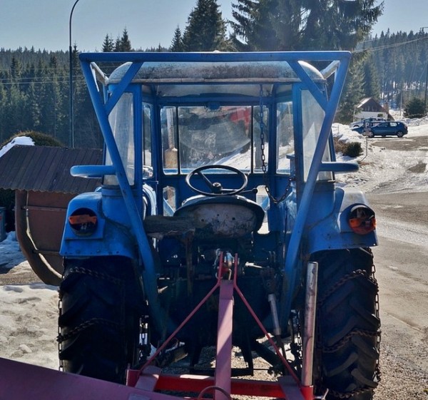 Τους έδωσε 5.500 ευρώ για γεωργικό ελκυστήρα και δεν τον πήρε ποτέ