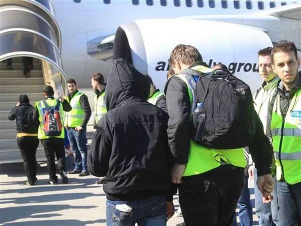 Εκατοντάδες επιστροφές αλλοδαπών στις χώρες τους τον προηγούμενο μήνα