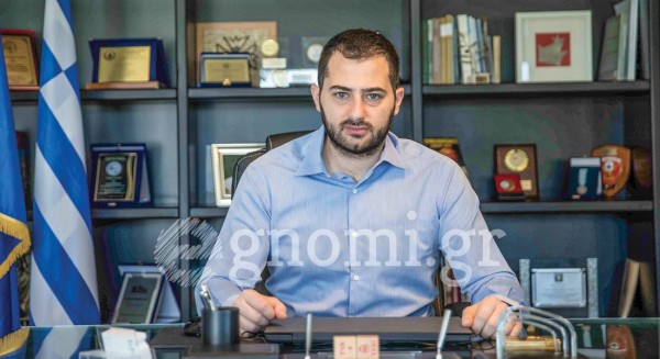 Ειδική συνεδρίαση λογοδοσίας του Φάνη Σπανού στο Περιφερειακό Συμβούλιο