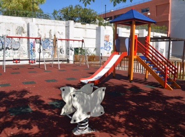 ΧΑΛΚΙΔΑ: Σύγχρονη παιδική χαρά και στην Δεξαμενή