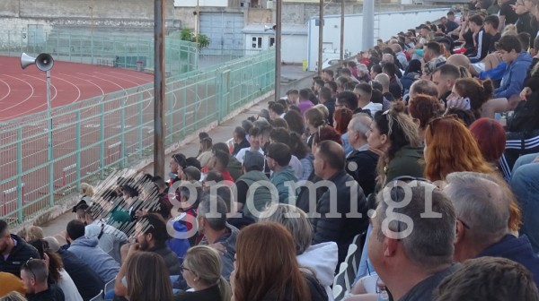 Αιδηψάρα βάλε ένα γκολ...
