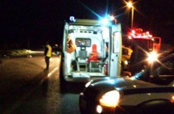 Kαραμπόλα στο δρόμο Σχηματαρίου - Xαλκίδας