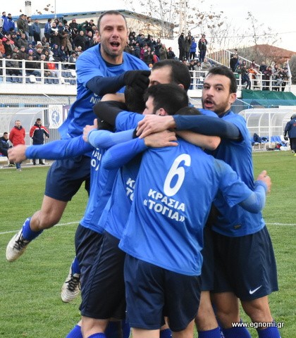 ΤΑΜΥΝΑΪΚΟΣ-ΑΣΤΕΡΑΣ ΒΑΤΩΝΤΑ 4-0: Είμαστε πια πρωταθλητές φωνάζουν στο Αλιβέρι