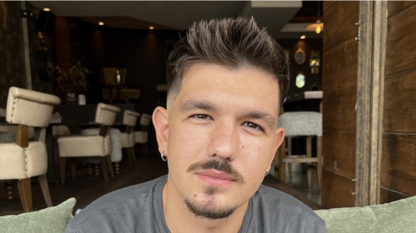 ΧΑΛΚΙΔΑ: Ο Γιάννης Πολύδωρος κάνει ...ριλάξ για ένα μήνα τον Σεπτέμβριο