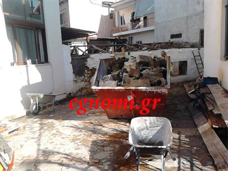 ΦΥΛΛΑ: Αποκατάσταση της οικίας Μιαούλη
