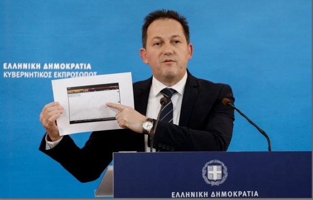 ΠΕΡΙΦΡΕΙΑΚΟΣ ΤΥΠΟΣ: Ο Πέτσας έδωσε δίκιο στους εκδότες, οι οποίοι περιμένουν πράξεις από την κυβέρνηση