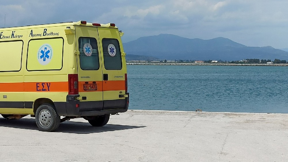 Επείγουσα μεταφορά 70χρονης από την Σκύρο στην Κύμη με τουριστικό σκάφος