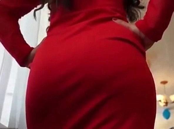 Τα οπίσθια της νηπιαγωγού αιχμαλώτισαν το βλέμμα του πατέρα (video)