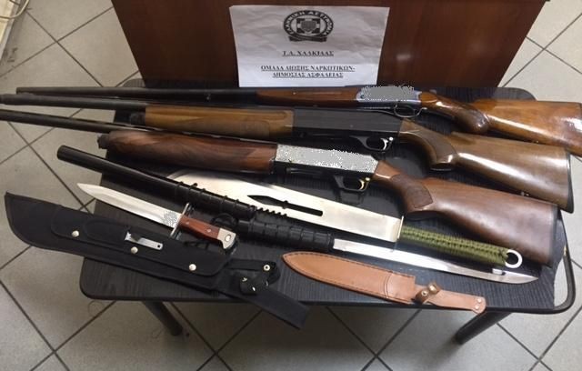 ΧΑΛΚΙΔΑ: Ολόκληρο οπλοστάσιο είχε στο σπίτι 32χρονος