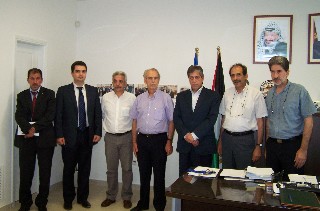 Στην Πρεσβεία της Παλαιστίνης ο Αναγνωστάκης