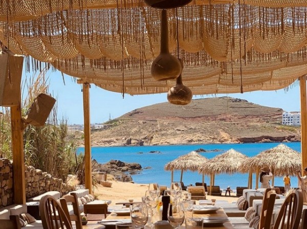 ALEMAGOU: Νέο σοκ για το μαγαζί της οικογένειας Σπύρου στη Μύκονο