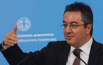 Τριπλασιασμός  δαπανών για το πολιτικό γραφείο του Μόσιαλου!