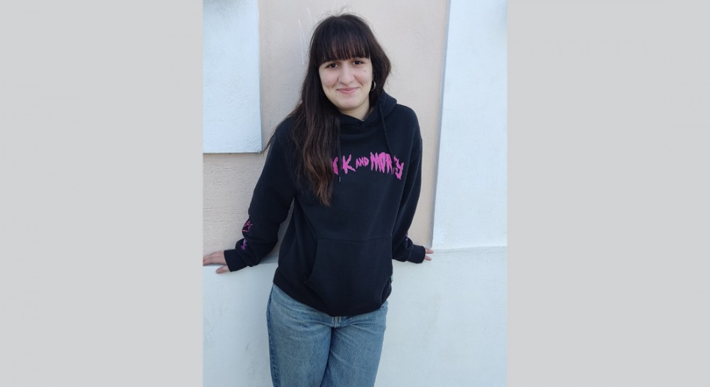 Θέλει παρέα η Κατερίνα