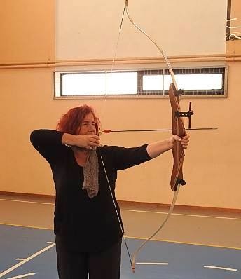 Όποιος ... τολμάει ας ενοχλήσει την Λυκειάρχη του 1ου Λυκείου Χαλκίδας
