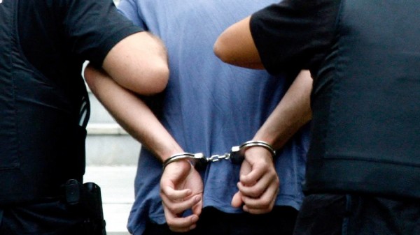 ΧΑΛΚΙΔΑ: Συνελήφθη για απόπειρα ληστείας στη γιαγιά του