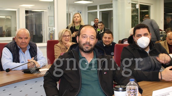 ΔΗΜΟΣ ΕΡΕΤΡΙΑΣ: Ο Γιώργος Συρμακέζης παραιτείται από δημοτικός σύμβουλος