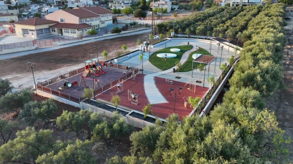 ΧΑΛΚΙΔΑ: Νέα πλατεία στην περιοχή Αγίων Αναργύρων