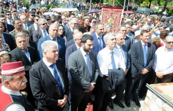 Μπροστάρης στις θρησκευτικές εκδηλώσεις ο Τάσος Πρατσόλης