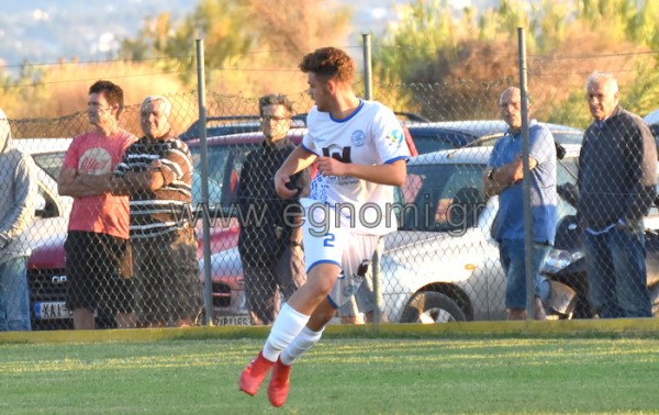 ΕΛΛΗΣΠΟΝΤΟΣ-ΑΥΛΩΝΑΡΙ 2-1: Προβάδισμα από ...16χρονο, λύτρωση από ...έμπειρο