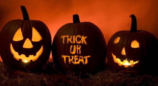 HALLOWEEN ΧΑΛΚΙΔΑ: Αλλοι το γιορτάζουν άλλοι το σνομπάρουν