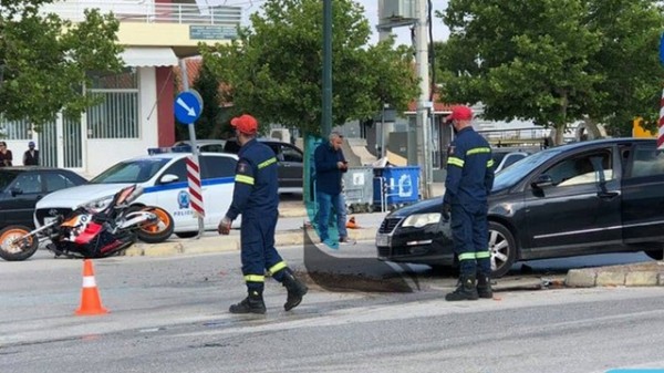 Νεκρός σε τροχαίο με μοτοσικλέτα 19χρονος στο Λουτράκι