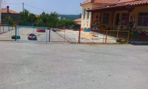 ΚΟΡΩΝΟΪΟΣ: Έκλεισε και το Νηπιαγωγείο Πάλιουρα