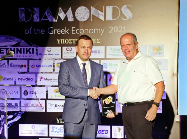 ΝΕΡΟ ΔΙΡΦΥΣ:  Έγινε το διαμάντι της ελληνικής οικονομίας