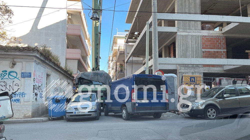 ΧΑΛΚΙΔΑ: Οικοδομικές εργασίες εγκυμονούν κινδύνους για τους οδηγούς