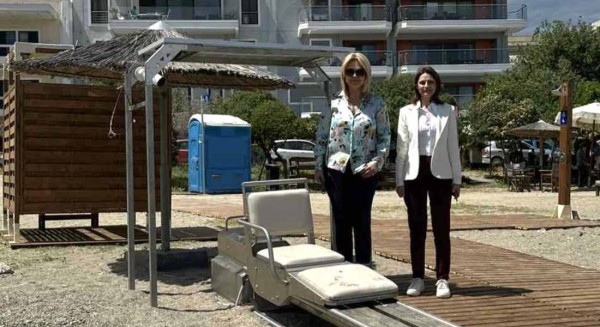 Ράμπες ΑμεΑ σε παραλίες της Χαλκίδας