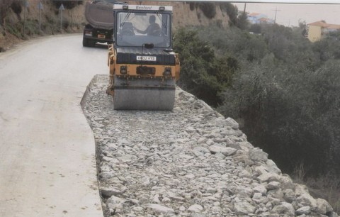 Αρχίζουν έργα για την επισκευή των δρόμων της Εύβοιας