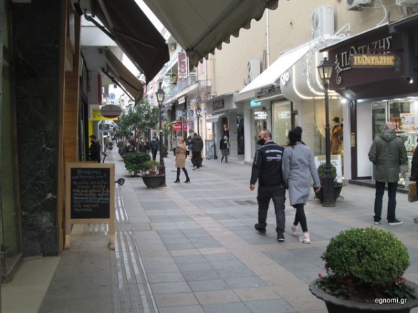 ΑΓΟΡΑ: Νέο ωράριο για τα καταστήματα από τη Δευτέρα που ανοίγουν