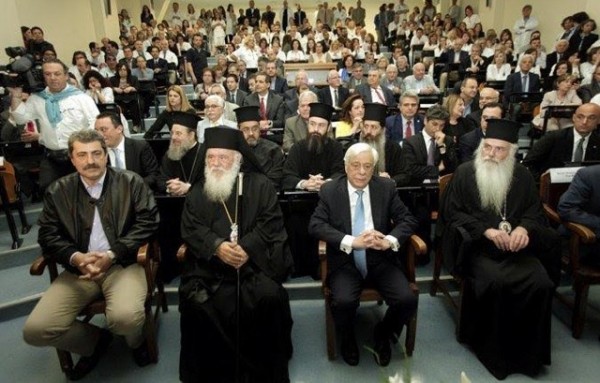 Ο Τάσος Μίχας στα εγκαίνια της Μονάδας Μεταμόσχευσης Νεφρού του Λαϊκού Νοσοκομείου