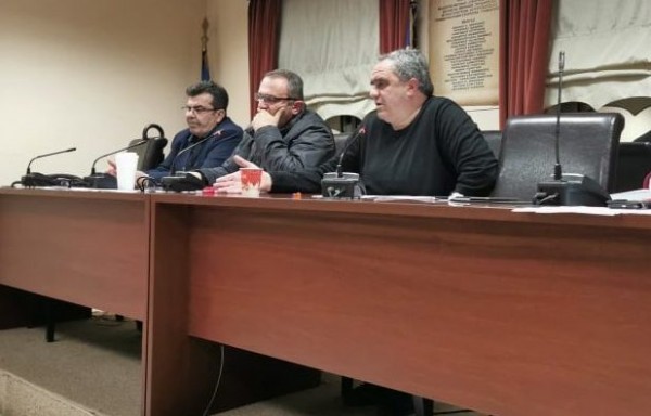 ΓΙΑΝΝΟΥΤΣΟΣ ΣΕ ΡΑΠΤΑΚΗ: Αν μου ξανακλείσεις το μικρόφωνο θα γίνει της π..νας! (VIDEO)
