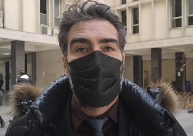 Άγνωστοι έβαλαν γκαζάκια στο γραφείο του δικηγόρου που επιτέθηκε φραστικά στη Γεωργία Μπίκα