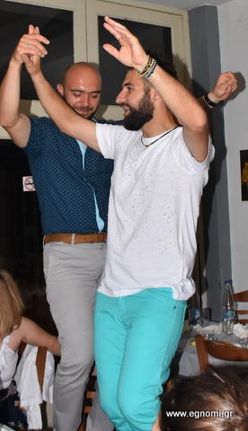 ΔΙΑΙΤΗΤΕΣ ΕΥΒΟΙΑΣ: Μια βραδιά με σφυρίγματα χορευτικά...