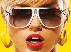 Βρέθηκαν ray-ban γυαλιά στην Αβάντων