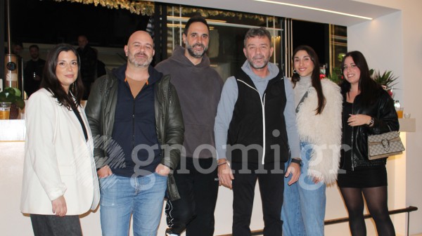 SPORTSIDE CAFE: Ενα «καθαρόαιμο» αθλητικό στέκι άνοιξε στη Χαλκίδα